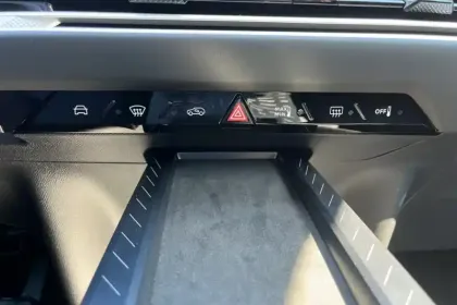 Photo 33 DS DS 8 N°8 230 ch FWD Standard Range