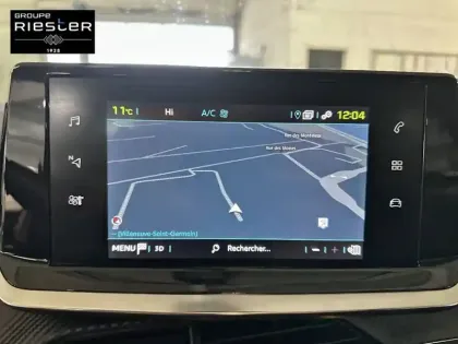 Photo 21 Peugeot 208  Electrique 50 kWh 136ch