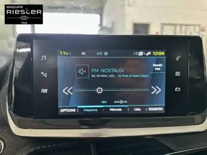 Photo 20 Peugeot 208  Electrique 50 kWh 136ch