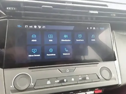 Photo 35 Peugeot 308  SW BlueHDi 130ch S&S EAT8