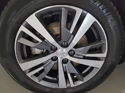 Photo 12 Peugeot 3008  Hybrid 225 e-EAT8