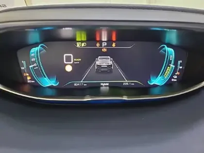 Photo 9 Peugeot 3008  Hybrid 225 e-EAT8