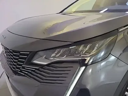 Photo 15 Peugeot 3008  Hybrid 225 e-EAT8