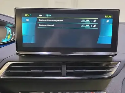 Photo 20 Peugeot 3008  Hybrid 225 e-EAT8