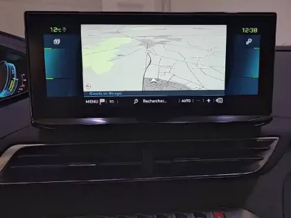 Photo 21 Peugeot 3008  Hybrid 225 e-EAT8