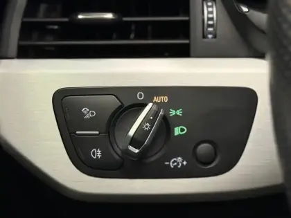 Photo 15 Audi A4  35 TFSI 150 S tronic 7