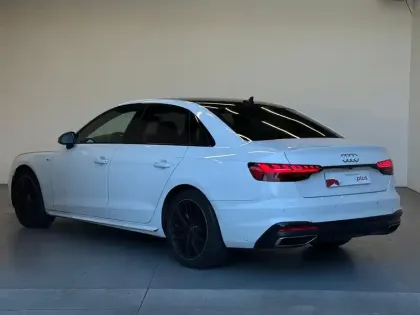 Photo 1 Audi A4  35 TFSI 150 S tronic 7