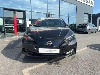 Photo 65 Nissan Leaf  Electrique 40kWh