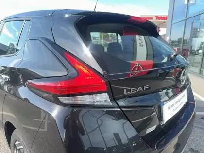 Photo 45 Nissan Leaf  Electrique 40kWh