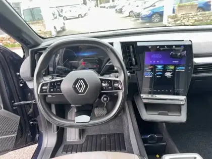 Photo 25 Renault Megane  E-Tech EV60 220 ch optimum charge