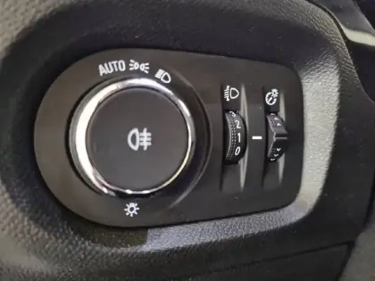 Photo 27 Opel Corsa  1.2 Turbo 100 ch BVM6