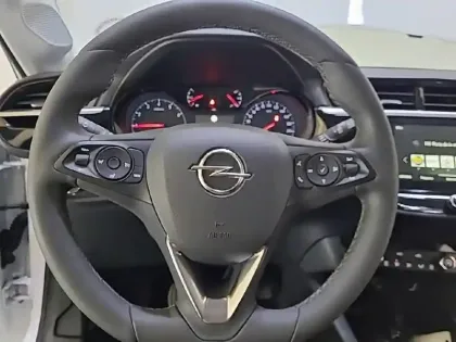 Photo 8 Opel Corsa  1.2 Turbo 100 ch BVM6