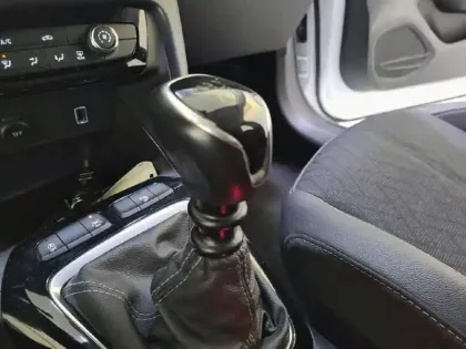 Photo 13 Opel Corsa  1.2 Turbo 100 ch BVM6