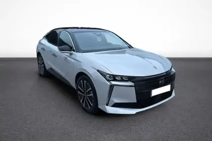 Photo 75 DS DS 4 N°4 E-Tense