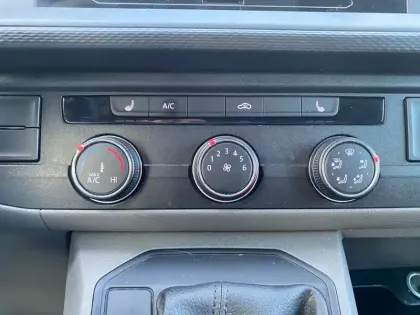 Photo 18 Volkswagen Transporter  6.1 VAN L1H1 2.0 TDI 150 DSG7