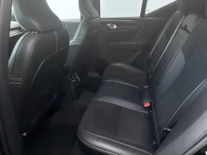 Photo 4 Volvo Xc40  T4 Recharge 129+82 ch DCT7