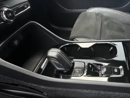 Photo 12 Volvo Xc40  T4 Recharge 129+82 ch DCT7