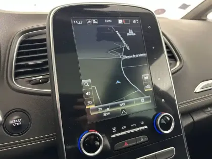 Photo 24 Renault Scenic  TCe 140 FAP EDC