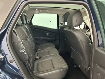 Photo 14 Renault Scenic  TCe 140 FAP EDC