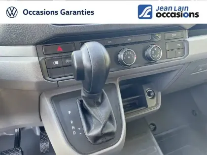 Photo 15 Volkswagen Crafter  VAN 35 L4H3 2.0 TDI 140 CH BVA