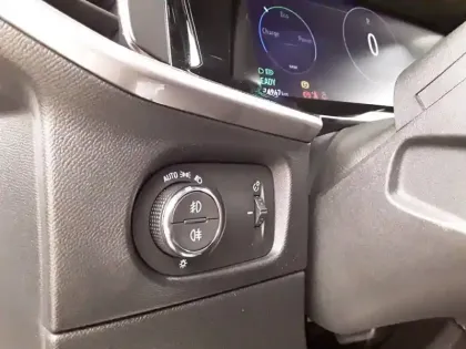 Photo 45 Opel Mokka  Electrique 136 ch & Batterie 50 kWh