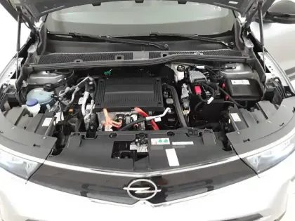 Photo 47 Opel Mokka  Electrique 136 ch & Batterie 50 kWh