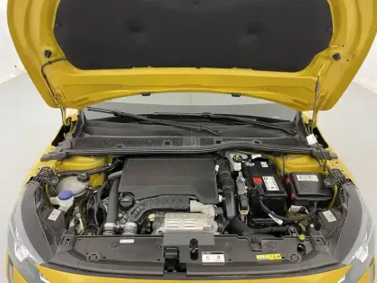 Photo 20 Peugeot 208  PureTech 100 S&S EAT8