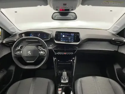 Photo 28 Peugeot 208  PureTech 100 S&S EAT8