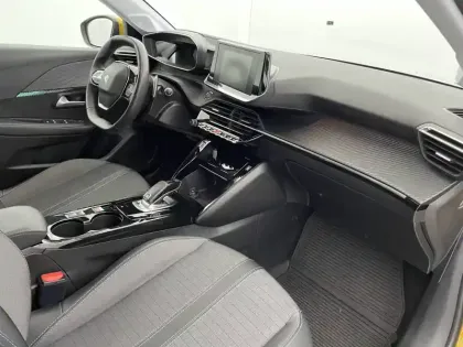 Photo 23 Peugeot 208  PureTech 100 S&S EAT8