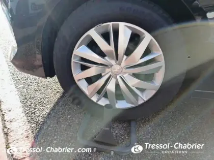 Photo 14 Peugeot 208  PureTech 75 S&S BVM5 Like