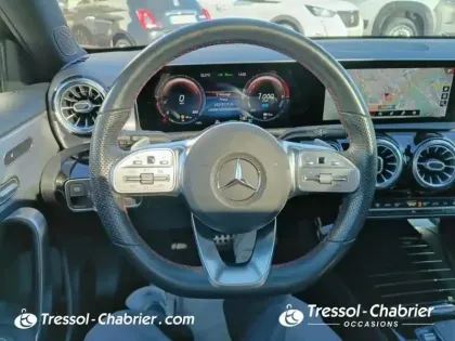 Photo 11 Mercedes Classe A  250 e EQ POWER 8G-DCT AMG Line