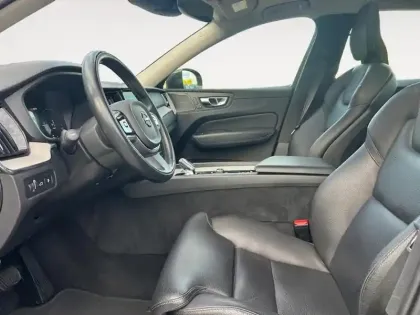 Photo 7 Volvo Xc60  T6 Recharge AWD 253 ch + 87 ch Geartronic 8 Inscription Luxe