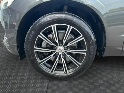 Photo 12 Volvo Xc60  T6 Recharge AWD 253 ch + 87 ch Geartronic 8 Inscription Luxe