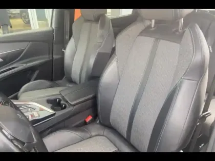 Photo 9 Peugeot 5008  1.5 BlueHDi 130ch S&S Allure Pack EAT8