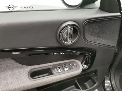 Photo 11 Mini Countryman  Cooper SE  125ch + 95ch Northwood ALL4 BVA6