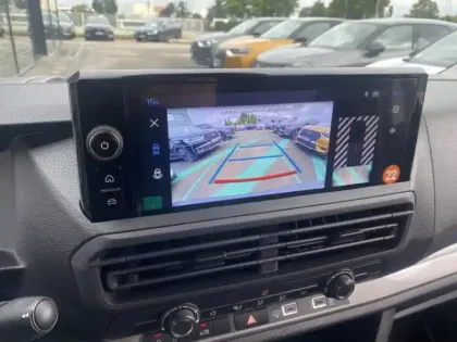 Photo 13 Peugeot Expert  Fg M 2.0 BlueHDi 145ch S&S Pack Premium Connect EAT8