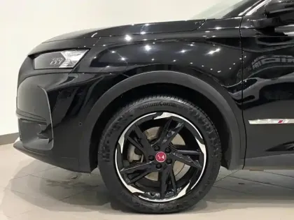 Photo 13 DS DS 7  Crossback E-TENSE 4x4 300ch Performance Line +