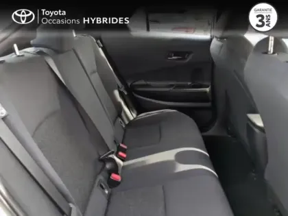 Photo 6 Toyota C-HR  1.8 Hybride 140ch Dynamic NG23