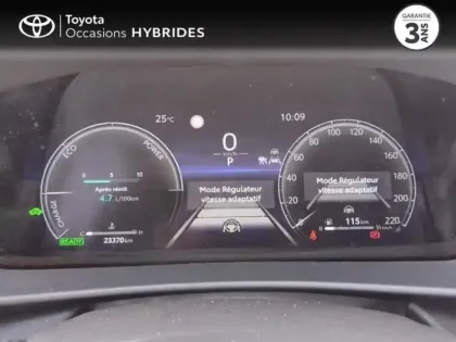 Photo 13 Toyota C-HR  1.8 Hybride 140ch Dynamic NG23