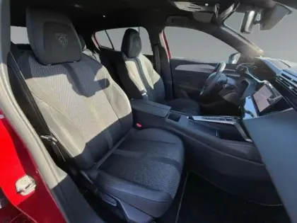 Photo 29 Peugeot 408  Hybrid 145 GT / FOCAL / GPS / LED MATRIX / CAMERA 360