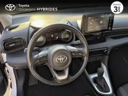 Photo 8 Toyota Yaris  116h Design 5p MY22