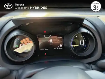 Photo 13 Toyota Yaris  116h Design 5p MY22