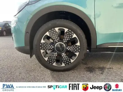 Photo 10 Fiat 600  1.2 Hybrid Turbo 110ch La Prima DCT6