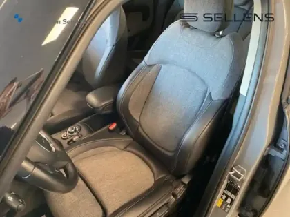 Photo 35 Mini Countryman Gén. II (F60) Ph2 Business Design 5