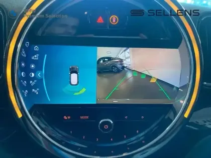 Photo 31 Mini Countryman Gén. II (F60) Ph2 Business Design 5