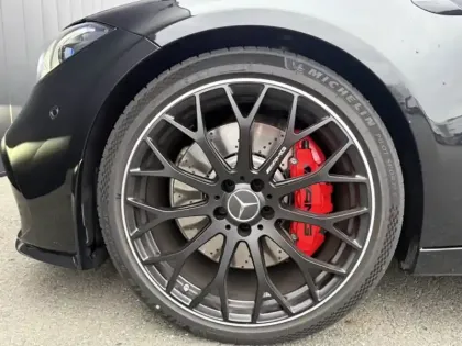 Photo 22 Mercedes Classe C Berline AMG 63 S E Performance Limited Edition