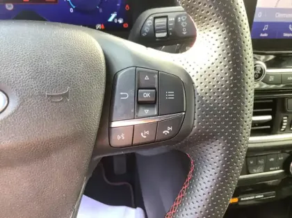 Photo 19 Ford Puma 1.0 EcoBoost 125 ch mHEV S&amp;S Powershift ST-Line