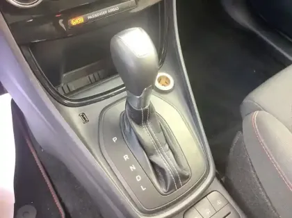 Photo 21 Ford Puma 1.0 EcoBoost 125 ch mHEV S&amp;S Powershift ST-Line