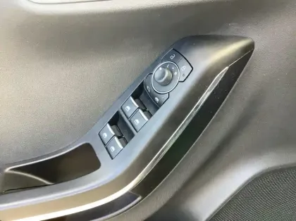 Photo 16 Ford Puma 1.0 EcoBoost 125 ch mHEV S&amp;S Powershift ST-Line