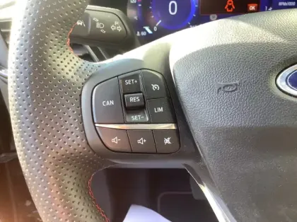 Photo 22 Ford Puma 1.0 EcoBoost 125 ch mHEV S&amp;S Powershift ST-Line